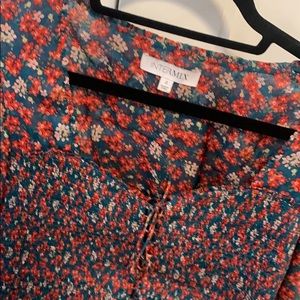 INTERMIX Tops - Intermix flora rouched top INTERMIX Tops - Intermix flora rouched top
